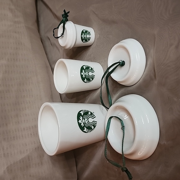3 Nesting Starbucks Cup Christmas Ornaments - Picture 1 of 4